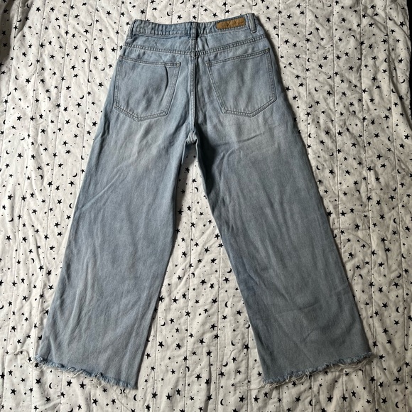 Cotton On Wide Leg Jeans - Picture 2 of 3